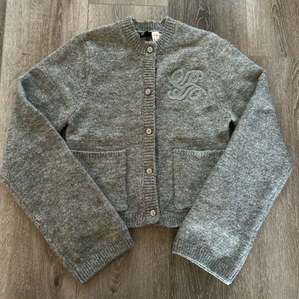 H&M Logo Gray Cardigan Size XXS